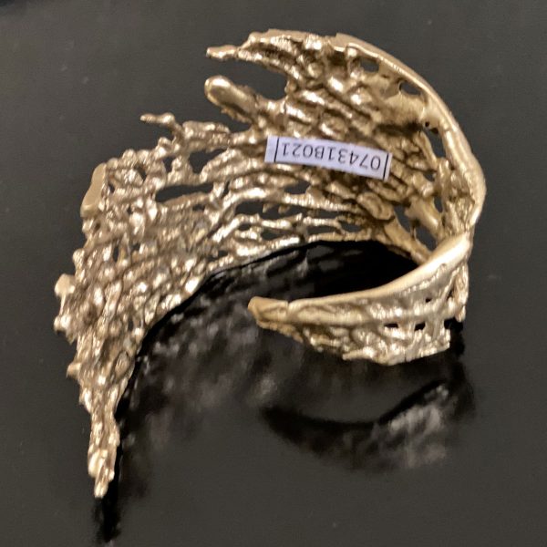 Tiara Piece Napkin Ring Holder - Image 2